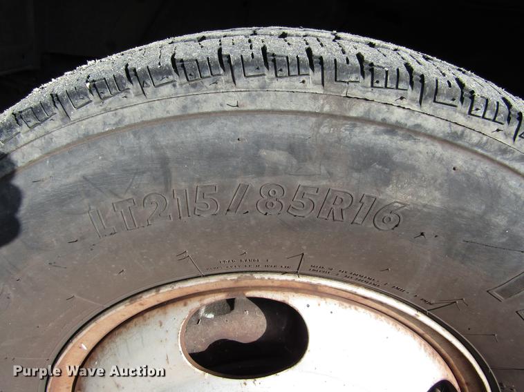 image for item DD2669 2008 Mitsubishi Fuso FE125 flatbed truck