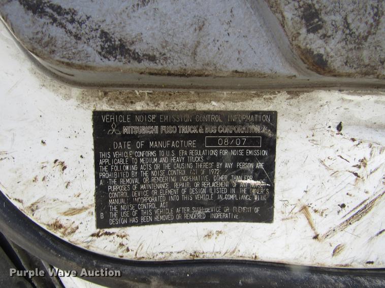 image for item DD2669 2008 Mitsubishi Fuso FE125 flatbed truck