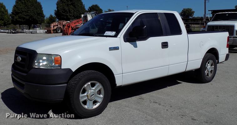 image for item DD3475 2007 Ford F150 SuperCab pickup truck