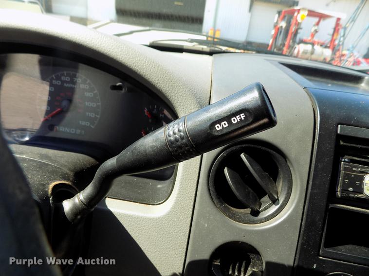 image for item DD3475 2007 Ford F150 SuperCab pickup truck