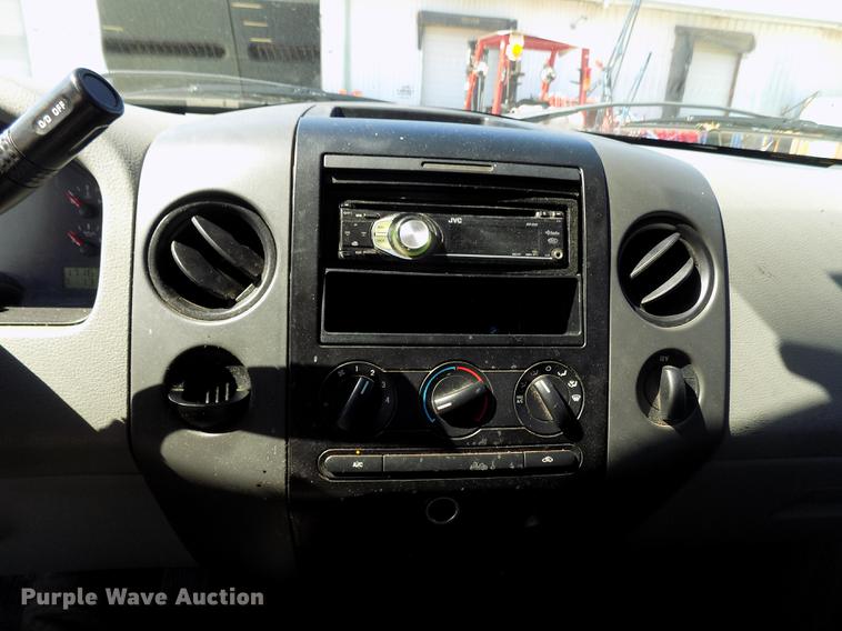 image for item DD3475 2007 Ford F150 SuperCab pickup truck