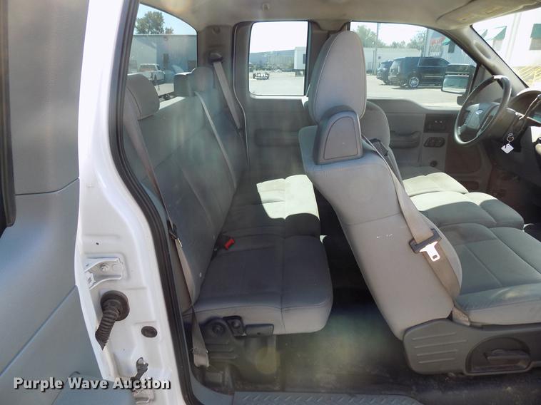 image for item DD3475 2007 Ford F150 SuperCab pickup truck