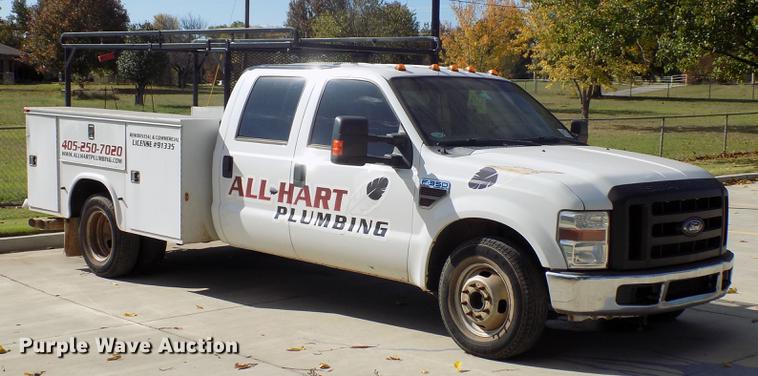 image for item DD3501 2010 Ford F350 Super Duty Crew Cab utility bed pickup truck