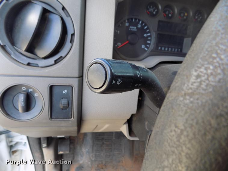 image for item DD3501 2010 Ford F350 Super Duty Crew Cab utility bed pickup truck