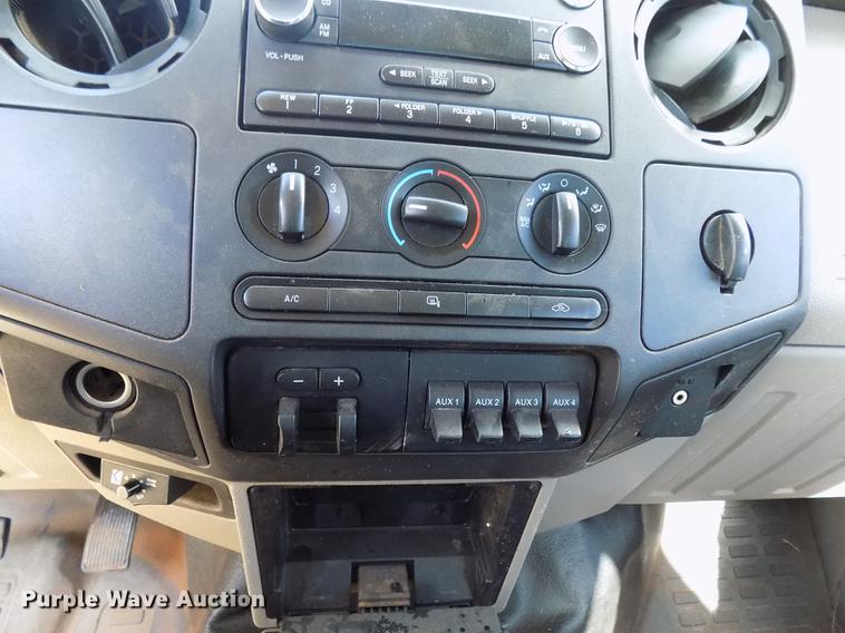 image for item DD3501 2010 Ford F350 Super Duty Crew Cab utility bed pickup truck