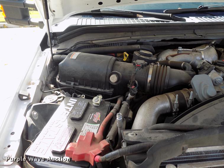 image for item DD3501 2010 Ford F350 Super Duty Crew Cab utility bed pickup truck