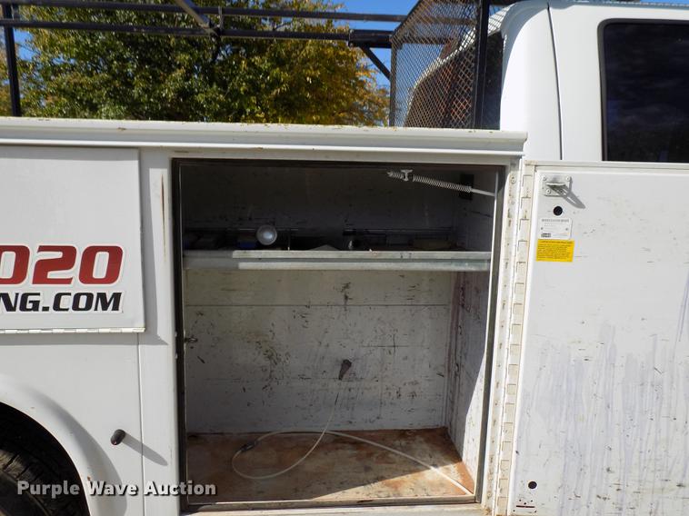 image for item DD3501 2010 Ford F350 Super Duty Crew Cab utility bed pickup truck