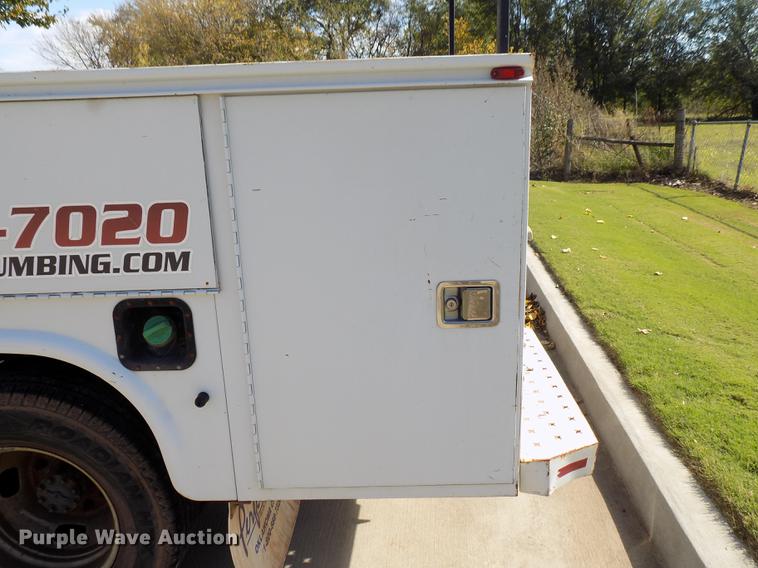 image for item DD3501 2010 Ford F350 Super Duty Crew Cab utility bed pickup truck