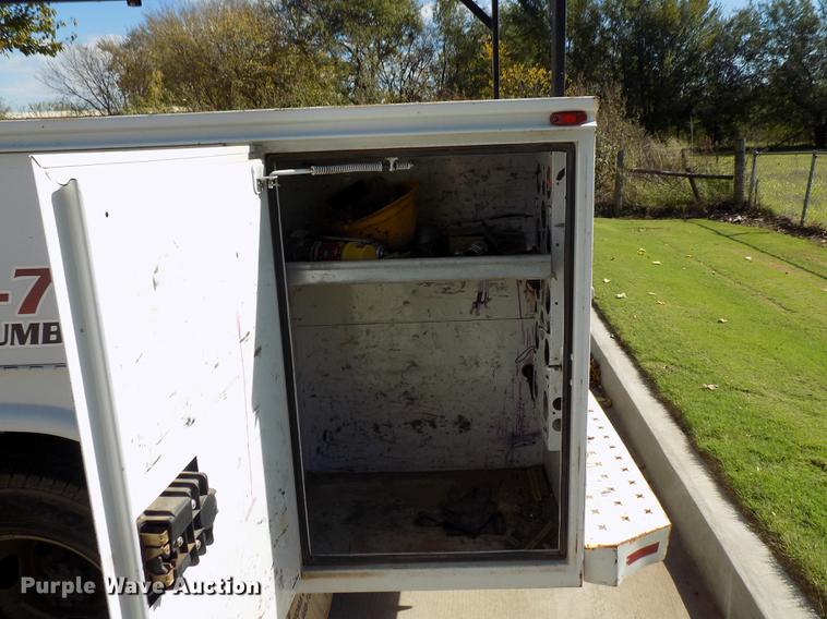 image for item DD3501 2010 Ford F350 Super Duty Crew Cab utility bed pickup truck