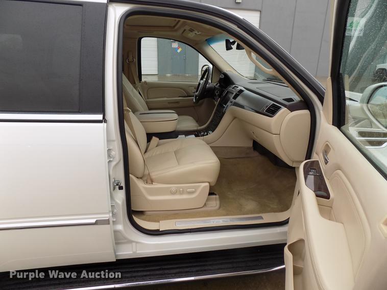 image for item DD3512 2007 Cadillac Escalade SUV