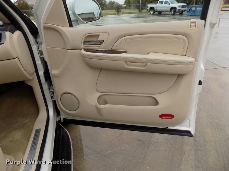 image for item DD3512 2007 Cadillac Escalade SUV