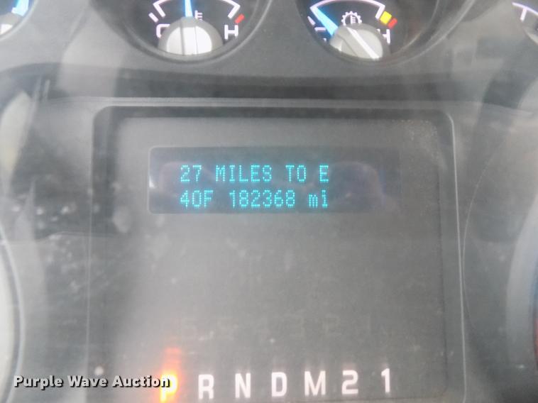 image for item DD3513 2013 Ford F350 Super Duty Crew Cab utility bed pickup truck