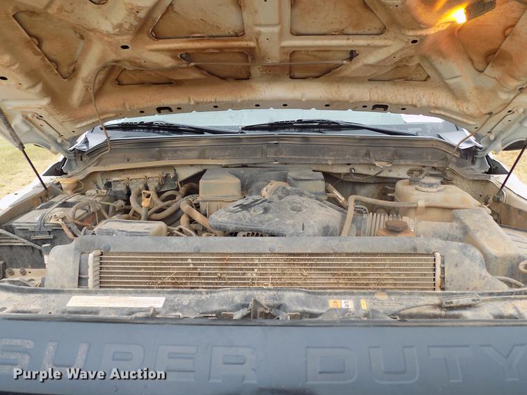 image for item DD3513 2013 Ford F350 Super Duty Crew Cab utility bed pickup truck