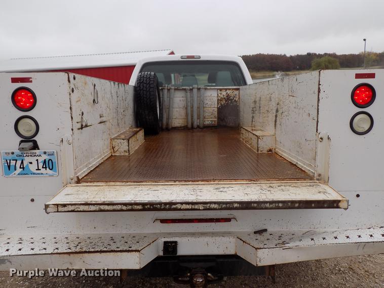 image for item DD3513 2013 Ford F350 Super Duty Crew Cab utility bed pickup truck