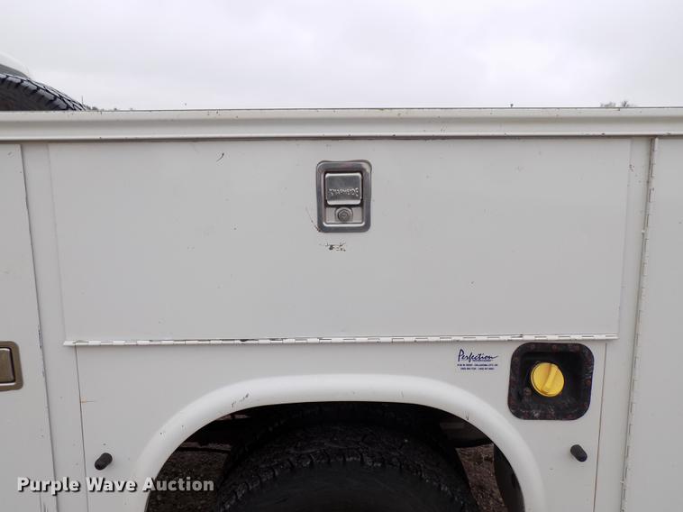 image for item DD3513 2013 Ford F350 Super Duty Crew Cab utility bed pickup truck