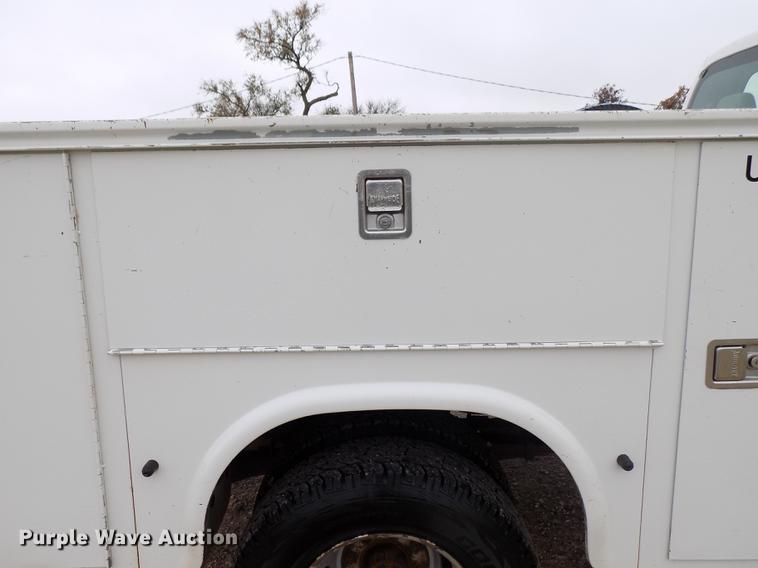 image for item DD3513 2013 Ford F350 Super Duty Crew Cab utility bed pickup truck