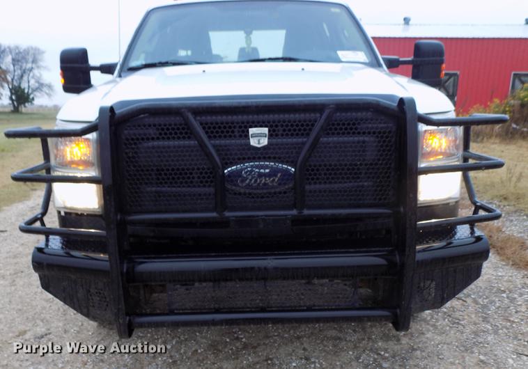 image for item DD3513 2013 Ford F350 Super Duty Crew Cab utility bed pickup truck