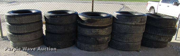 image for item DD3739 (20) tires