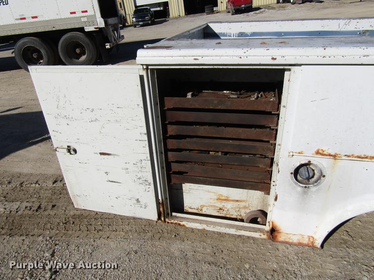 image for item DD3740 Reading utility bed