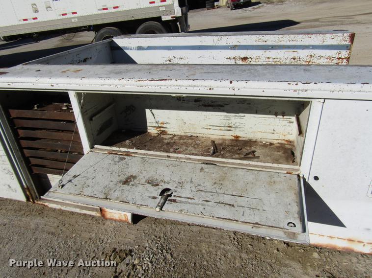 image for item DD3740 Reading utility bed