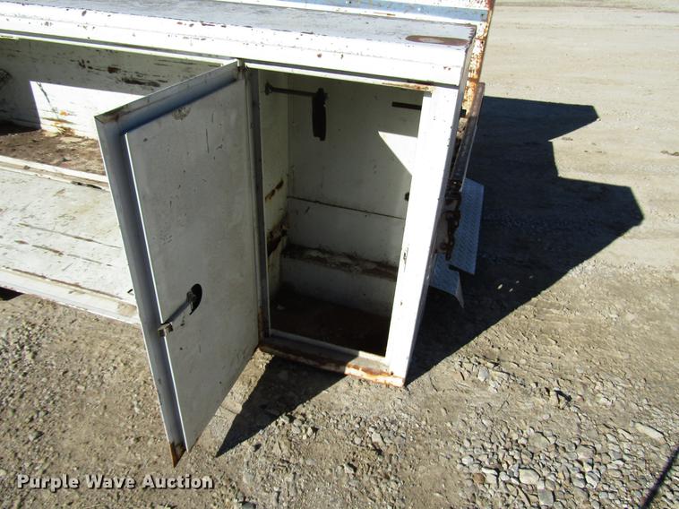 image for item DD3740 Reading utility bed