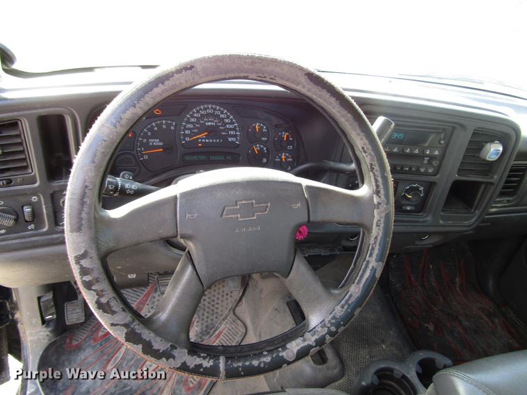 image for item DD3758 2006 Chevrolet Silverado 1500 pickup truck