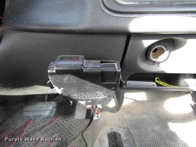 image for item DD3758 2006 Chevrolet Silverado 1500 pickup truck