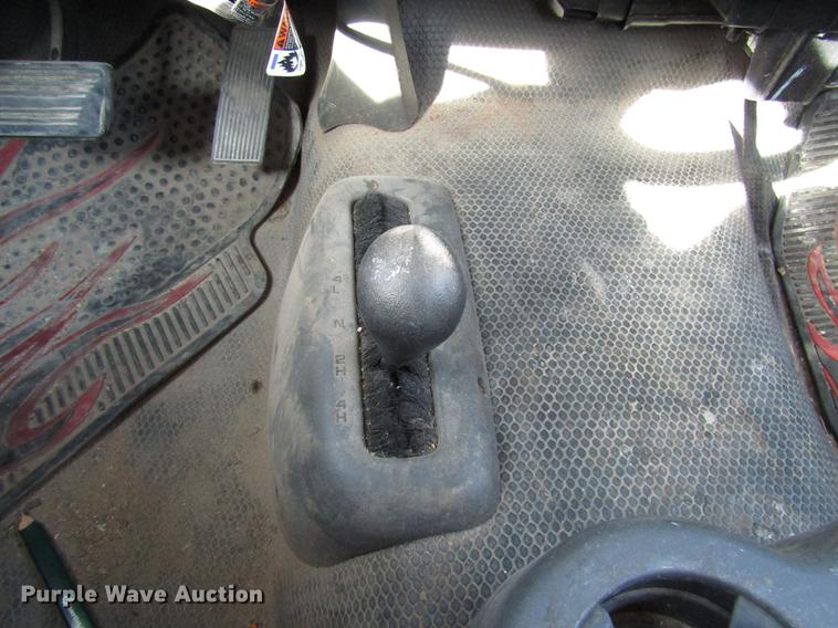 image for item DD3758 2006 Chevrolet Silverado 1500 pickup truck