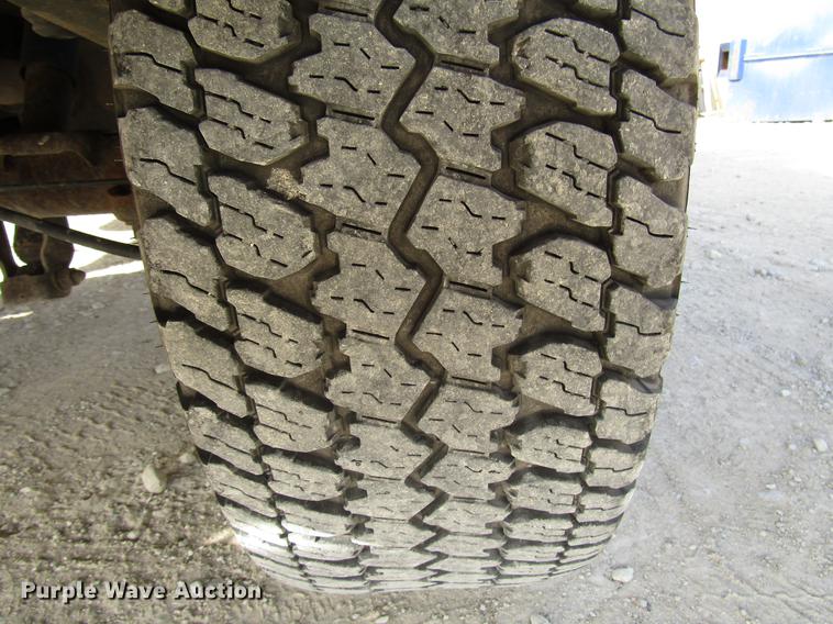 image for item DD3758 2006 Chevrolet Silverado 1500 pickup truck