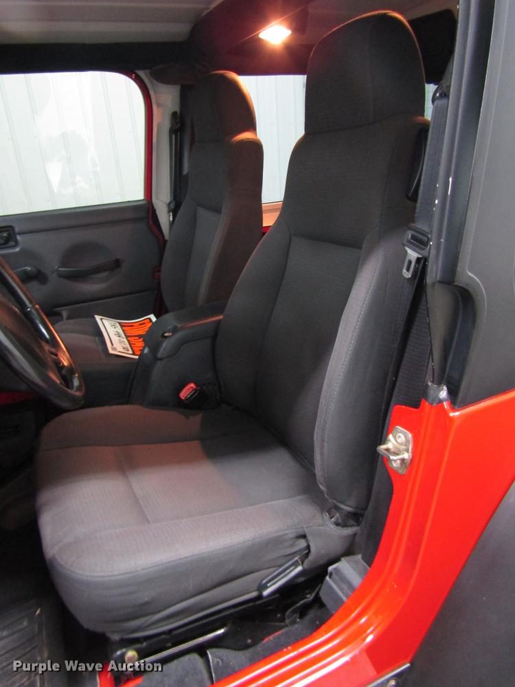 image for item DD3776 2006 Jeep Wrangler Rubicon SUV