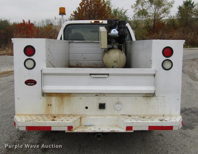 image for item DD3780 2006 Ford F250 Super Duty service truck