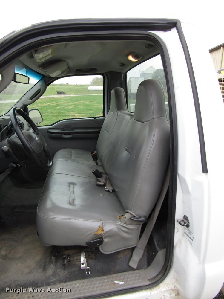 image for item DD3780 2006 Ford F250 Super Duty service truck