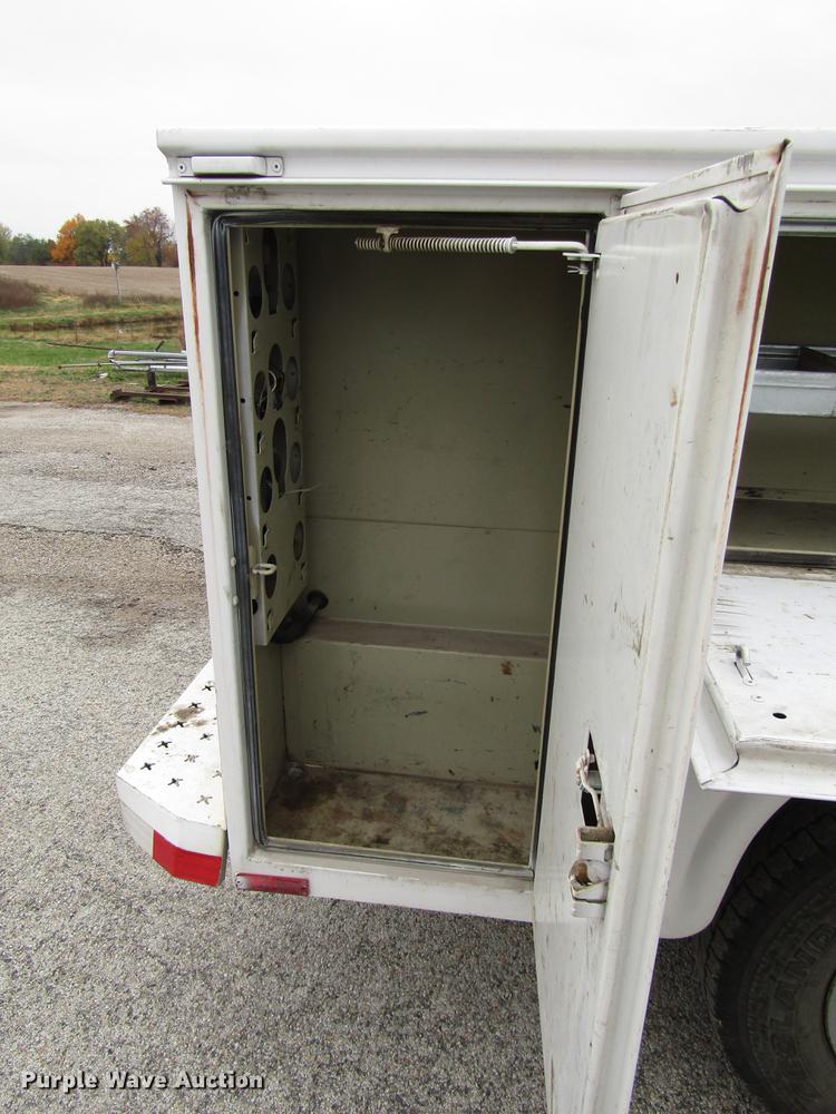 image for item DD3780 2006 Ford F250 Super Duty service truck