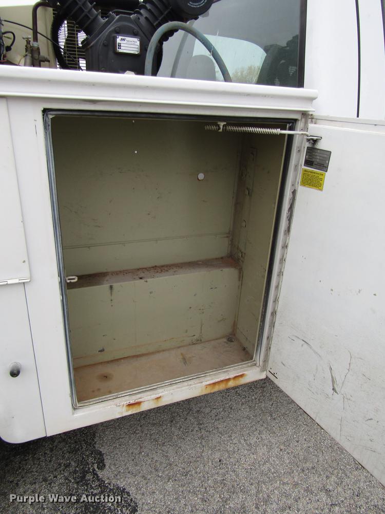 image for item DD3780 2006 Ford F250 Super Duty service truck