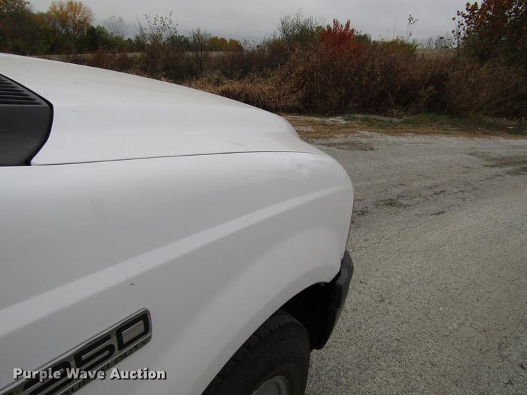 image for item DD3780 2006 Ford F250 Super Duty service truck