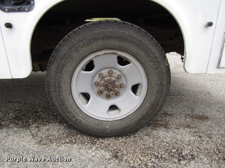 image for item DD3780 2006 Ford F250 Super Duty service truck