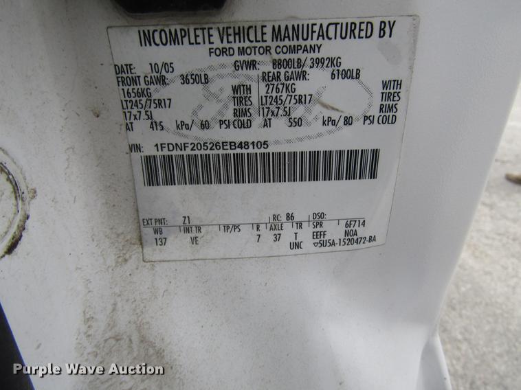 image for item DD3780 2006 Ford F250 Super Duty service truck