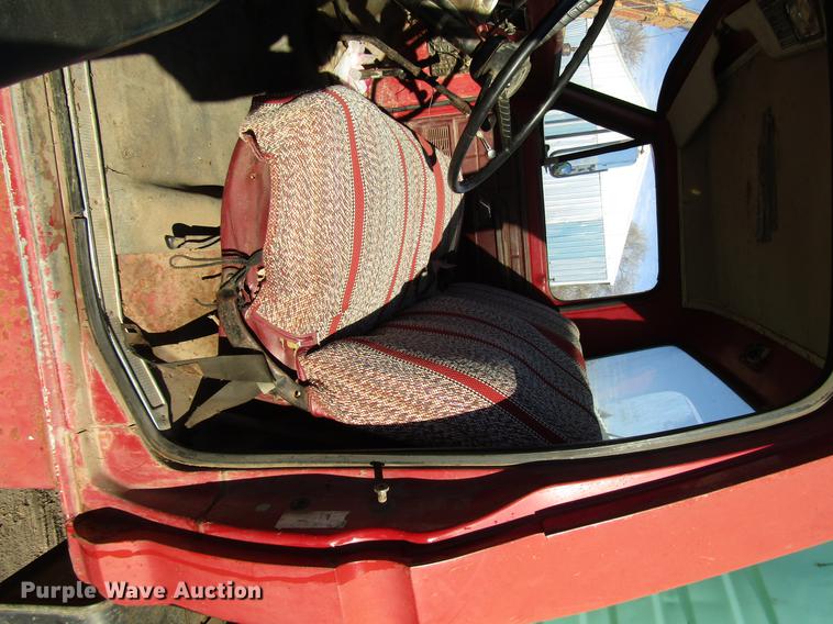 image for item DD3789 1973 Ford F600 flatbed truck