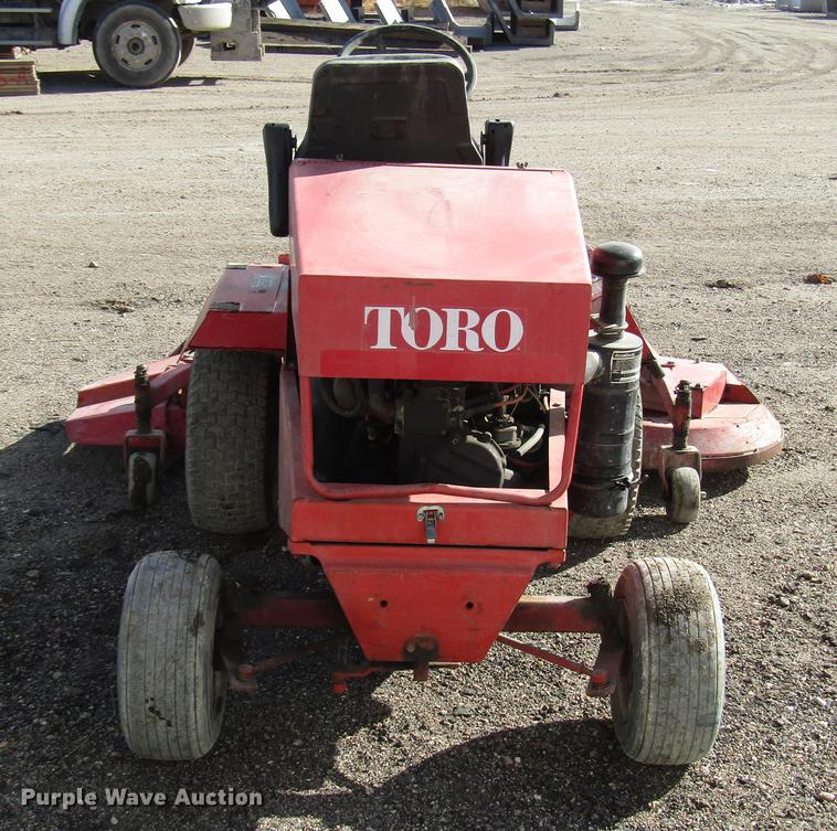 image for item DD3794 Toro Groundsmaster 327 lawn mower