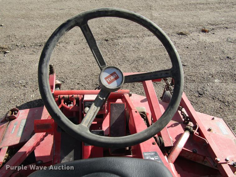 image for item DD3794 Toro Groundsmaster 327 lawn mower