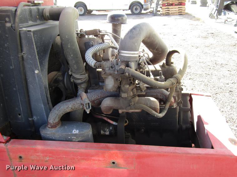 image for item DD3794 Toro Groundsmaster 327 lawn mower