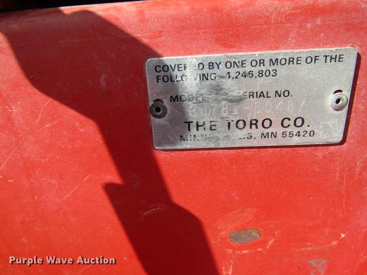 image for item DD3794 Toro Groundsmaster 327 lawn mower
