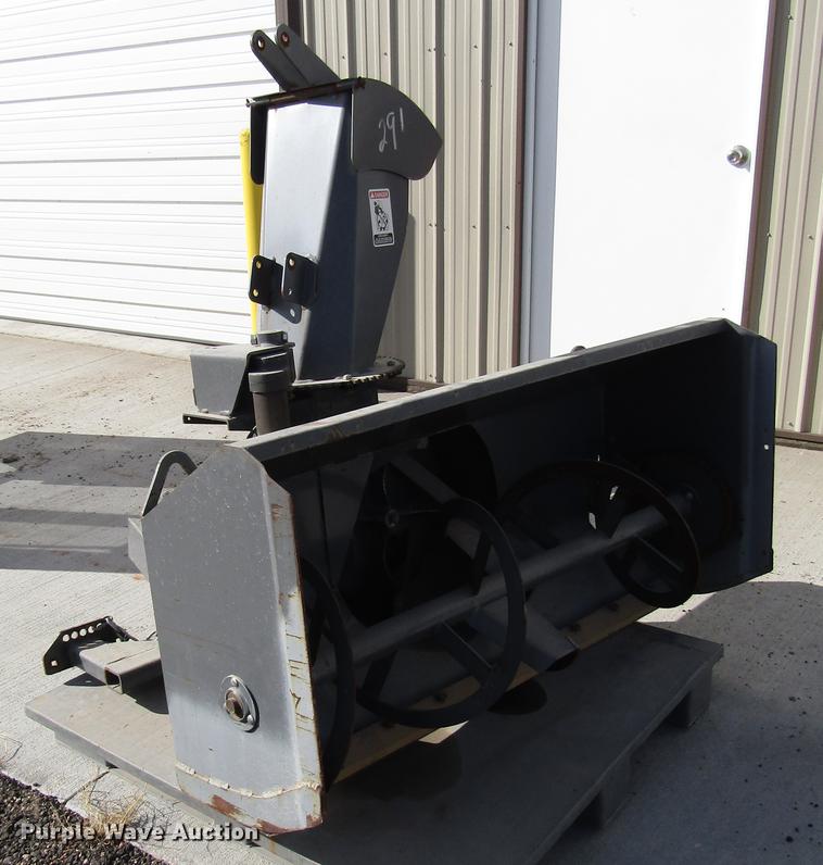 image for item DD3794 Toro Groundsmaster 327 lawn mower