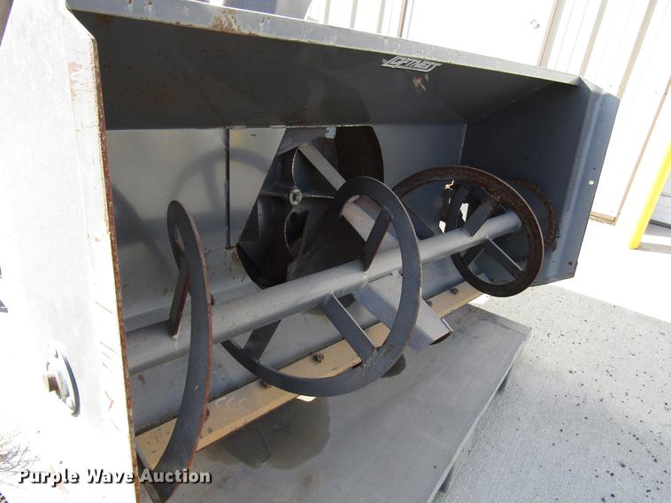 image for item DD3794 Toro Groundsmaster 327 lawn mower