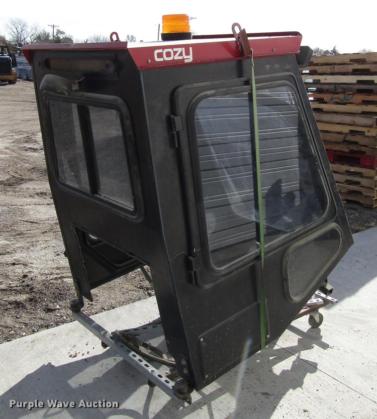 image for item DD3794 Toro Groundsmaster 327 lawn mower