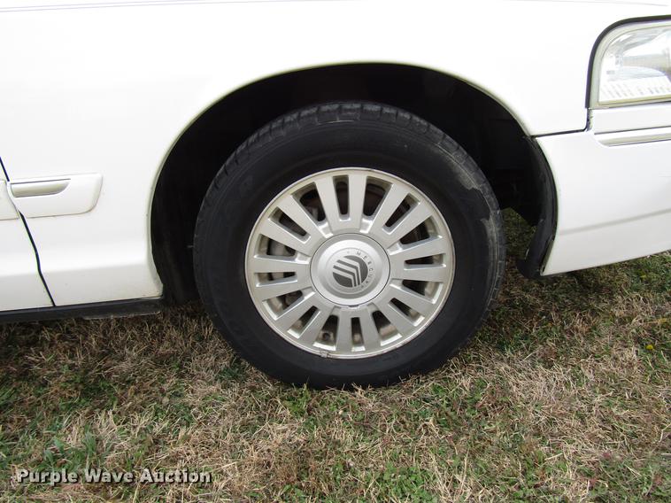 image for item DD3796 2008 Mercury Grand Marquis