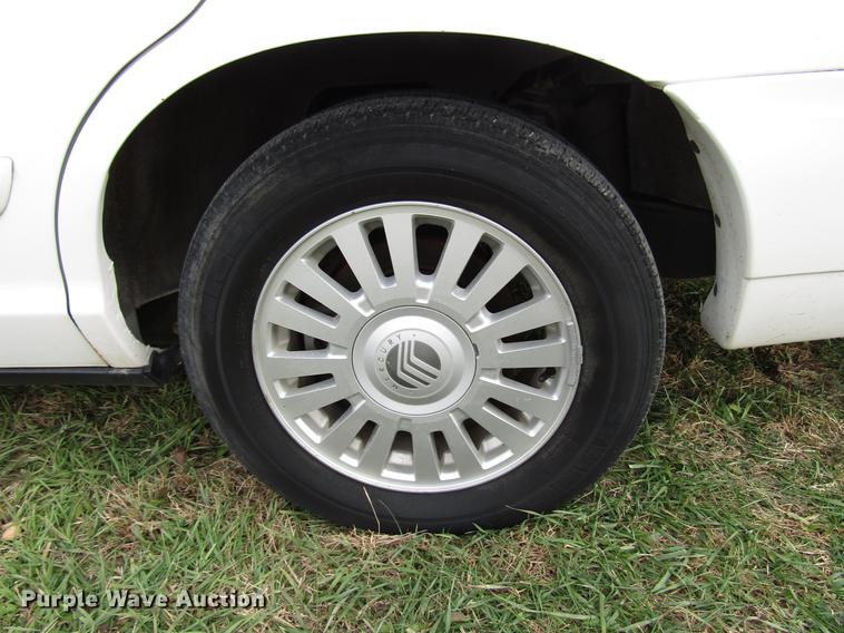 image for item DD3796 2008 Mercury Grand Marquis