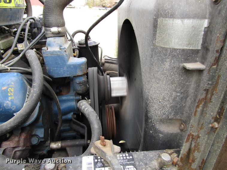 image for item DD3798 1977 Ford 750 fire truck