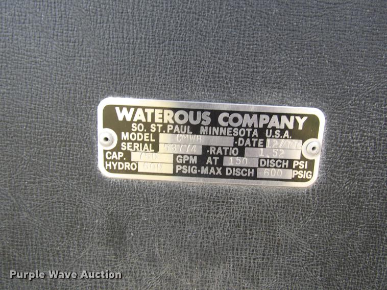 image for item DD3798 1977 Ford 750 fire truck