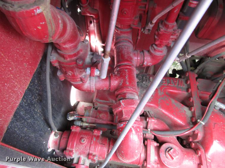 image for item DD3798 1977 Ford 750 fire truck